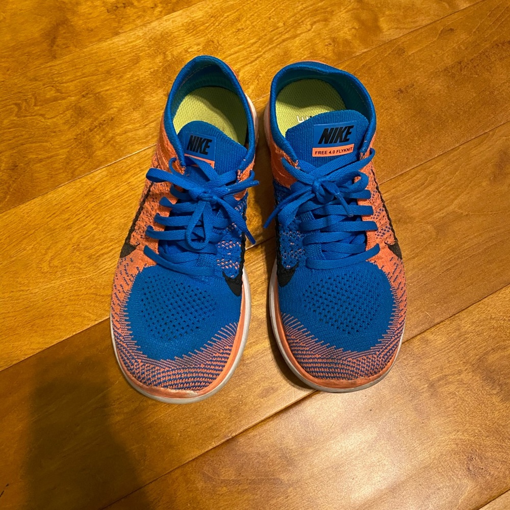 WMNS NIKE 4.0 FLYKNIT